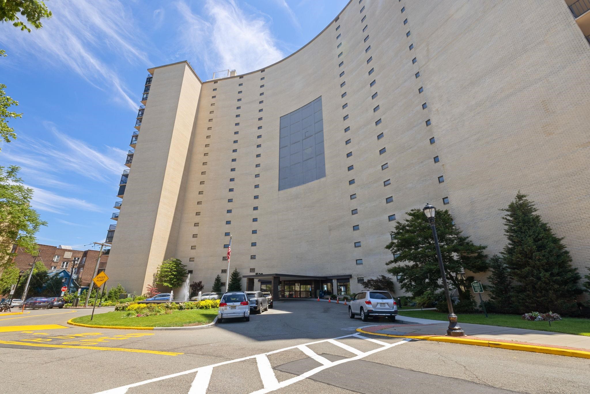 380 MOUNTAIN RD Unit: 2205